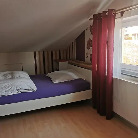 Haus Mit Schoener Aussicht Wg Homestay Muensingen